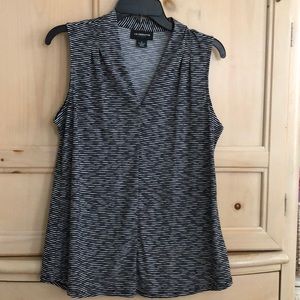 Liz Claiborne Sleeveless top